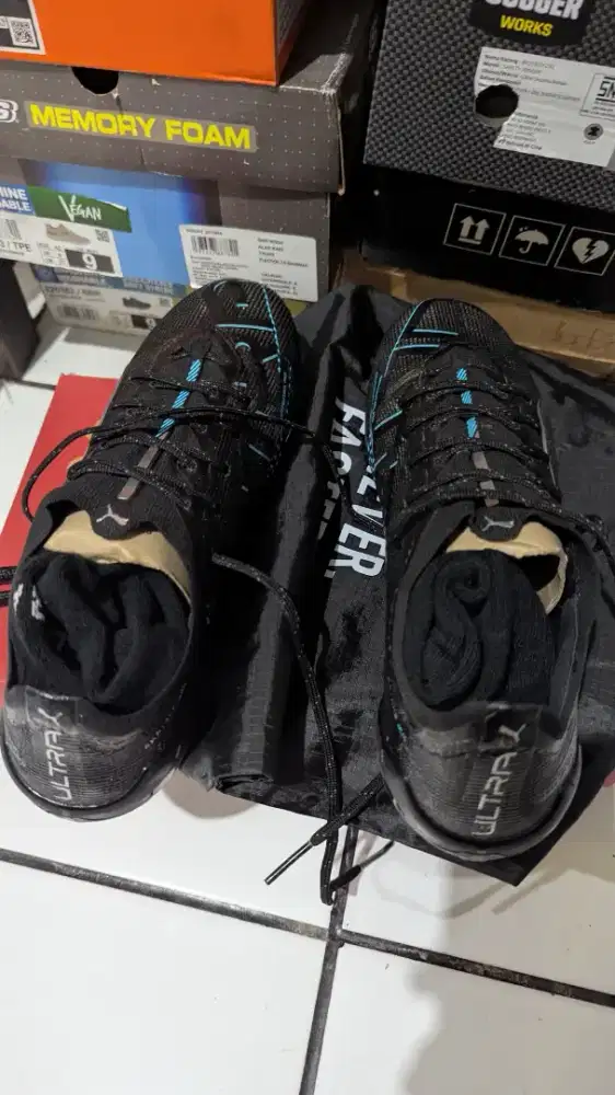 Sepatu Bola Sepakbola Puma Ultra 5 Ultimate FG Black 41