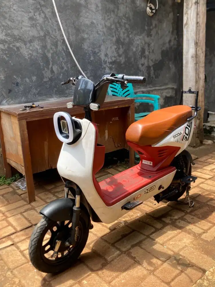 Sepeda listrik goda