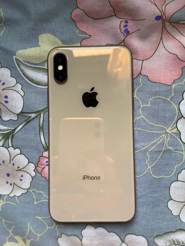 Iphone Xs 64gb gold