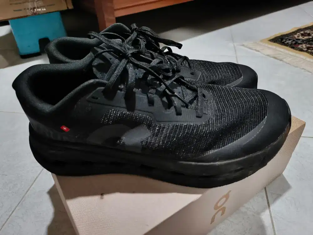 On cloud ultra 3 black