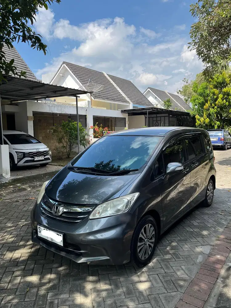 Honda Freed 2013 Bensin