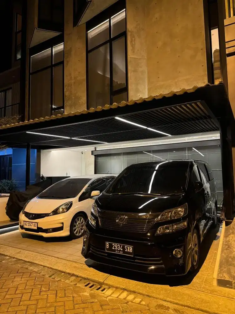 VELLFIRE 2010 PREMIUM SOUND