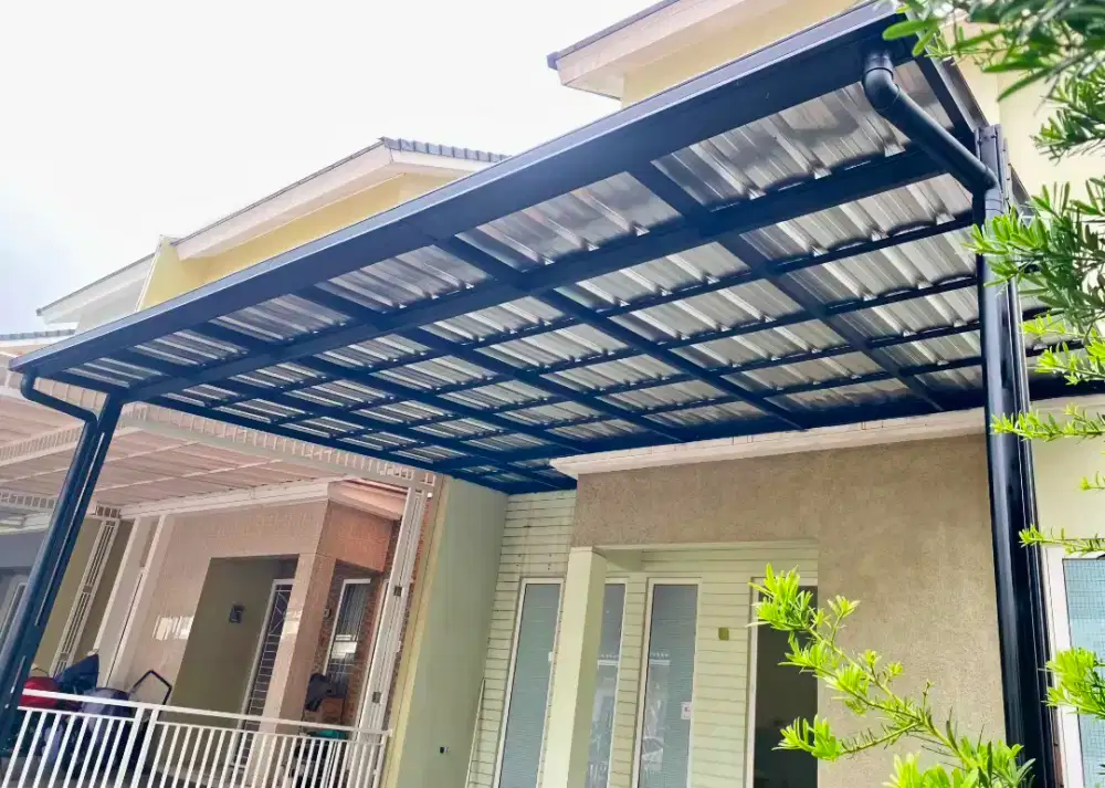 Pasang kanopi baja ringan