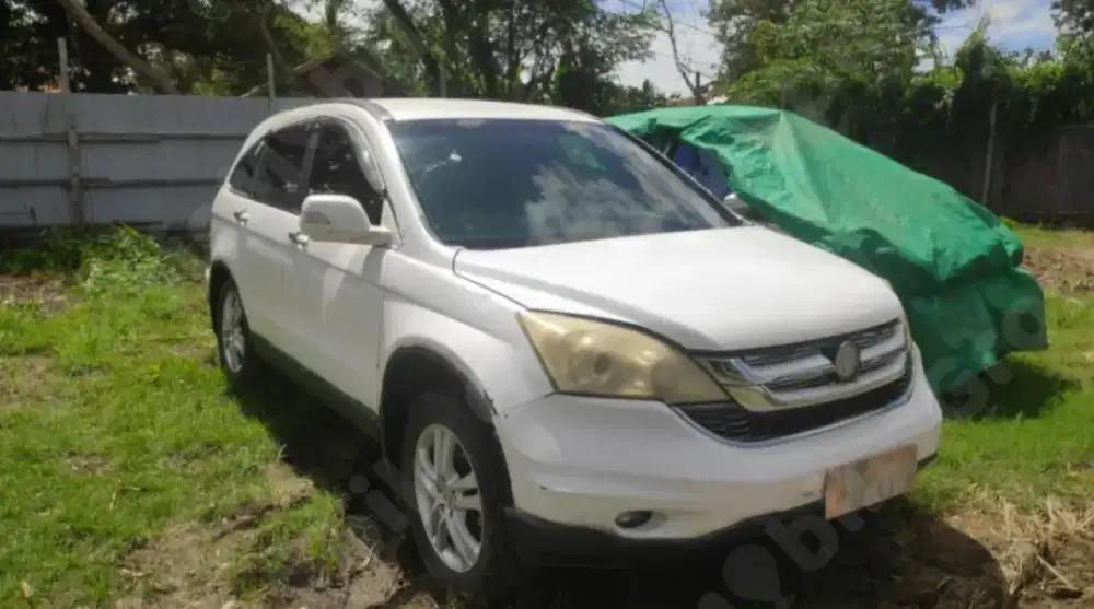 Honda CRV 2011 putih