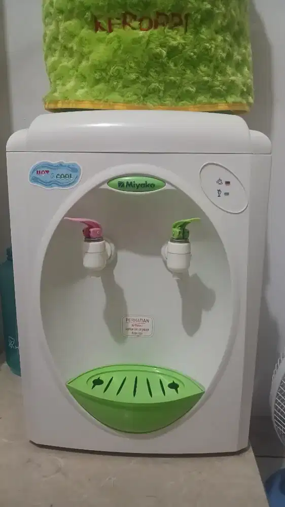 Preloved Dispenser Miyako