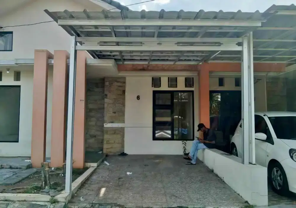 Pasang kanopi baja ringan