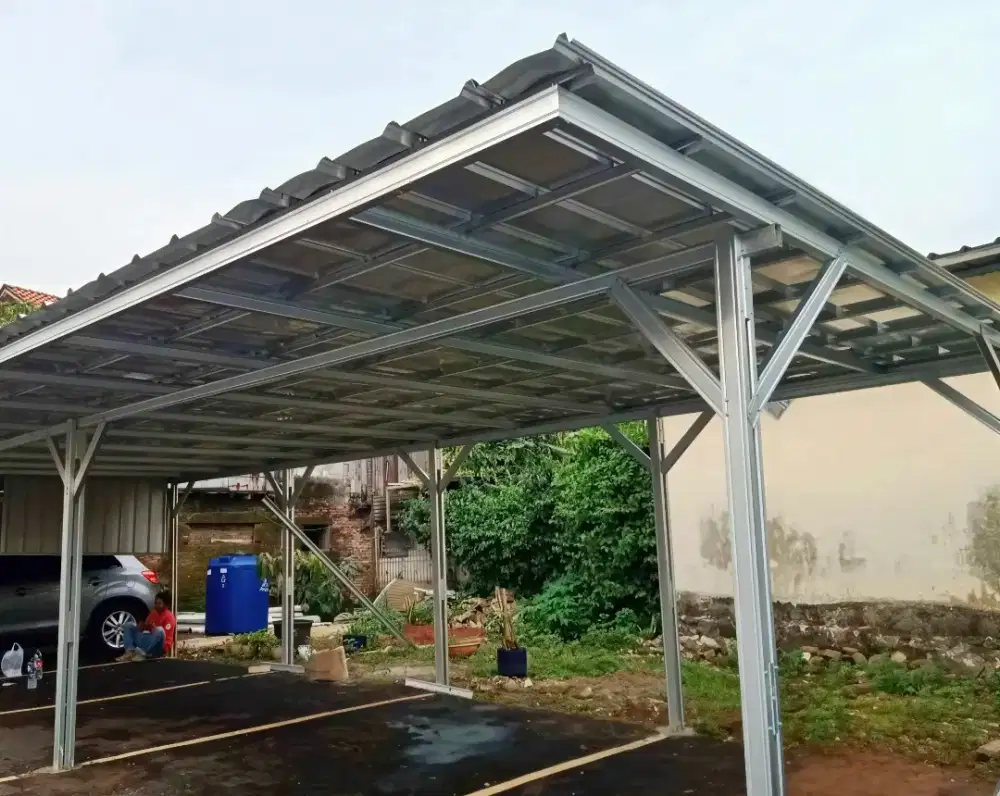 Pasang kanopi baja ringan