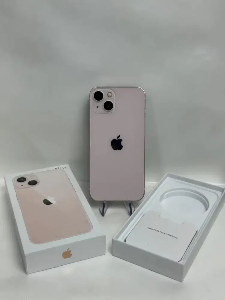 Iphone 13 basic pink