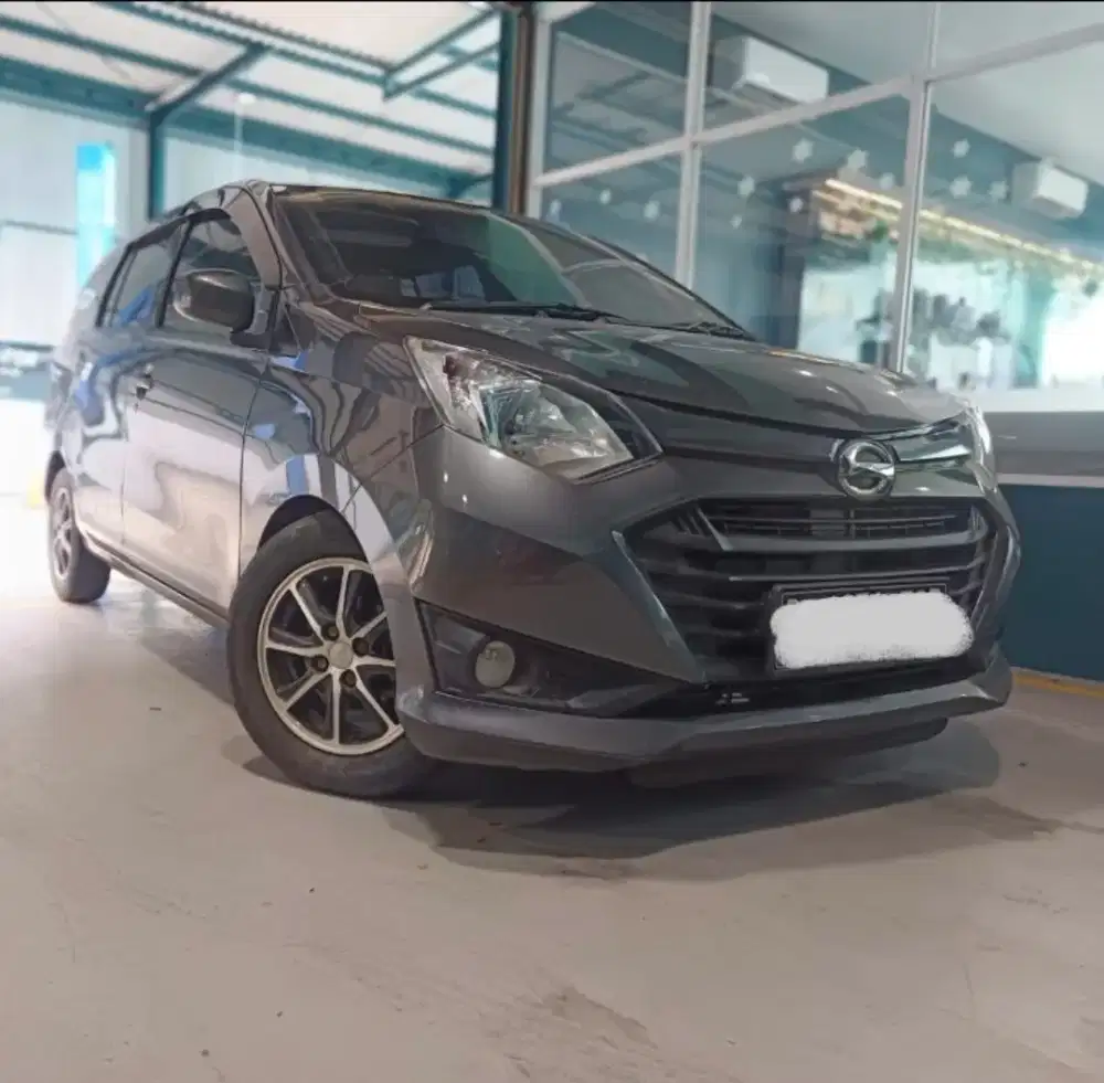 Daihatsu Sigra tipe M 2016 LOW KM
