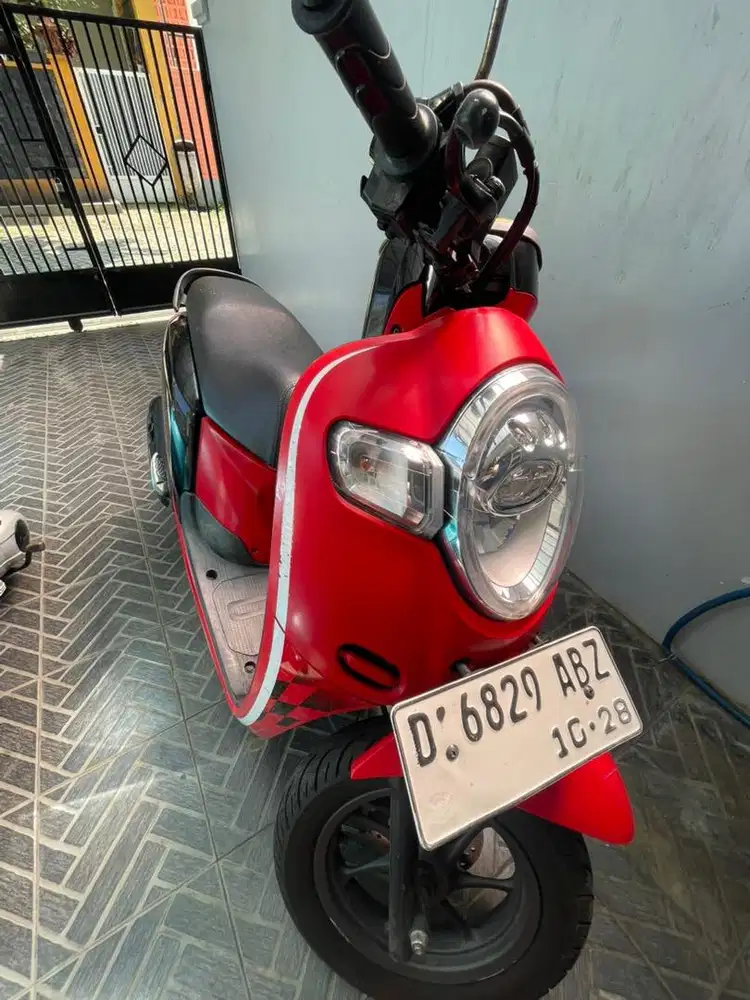 Dijual Scoopy merah 2018