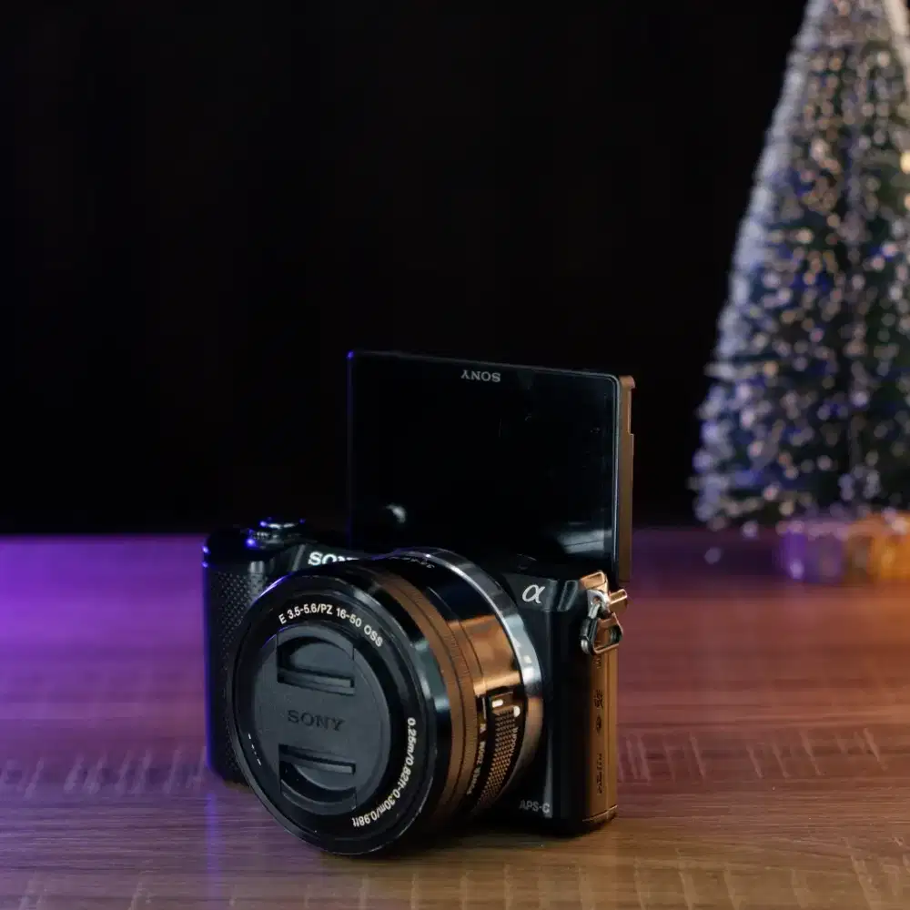 Shutter Gercep? MIRRORLESS SONY A5000 WIFI CANON M10 FUJIFILM X-A3