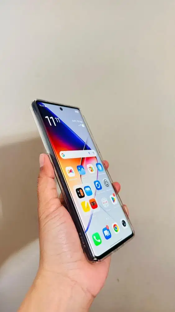 INFINIX NOTE 40s 8/256 layar lengkung nominus hp aja