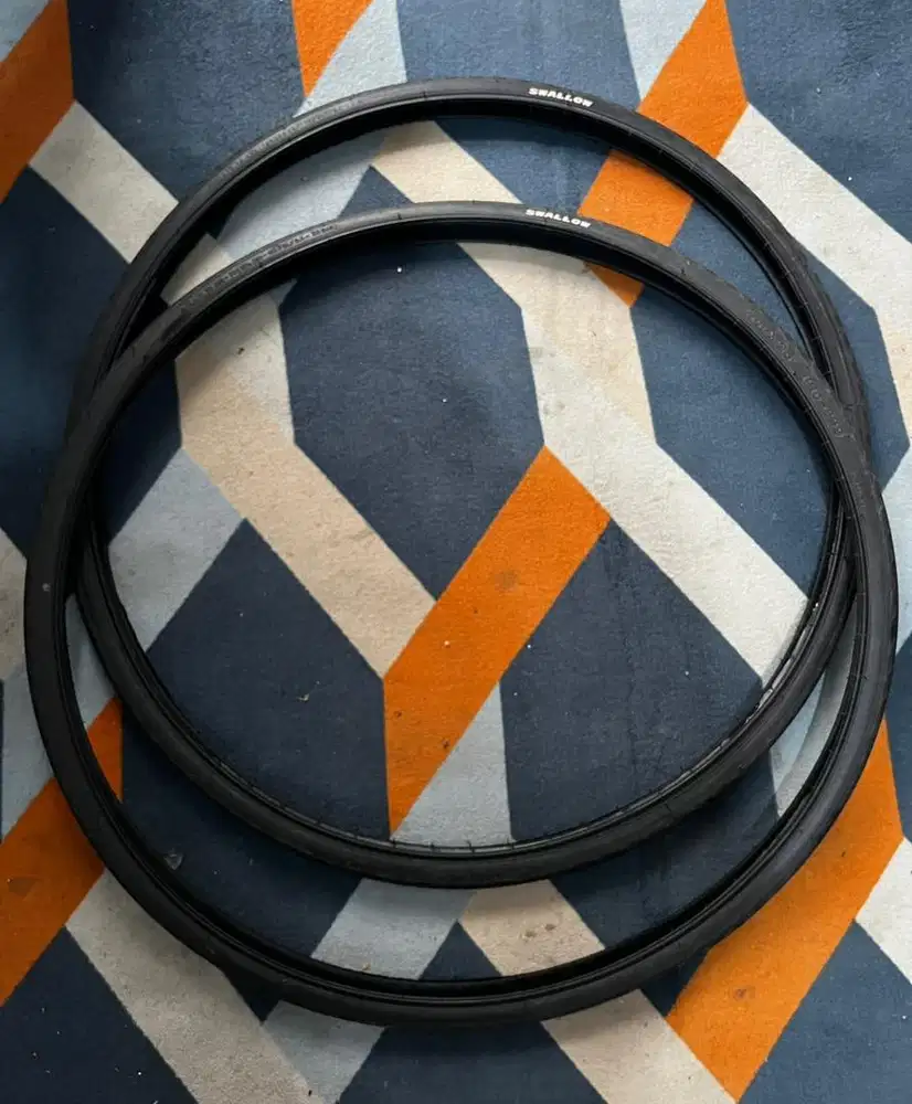 BAN SEPEDA SWALLOW Roadbike