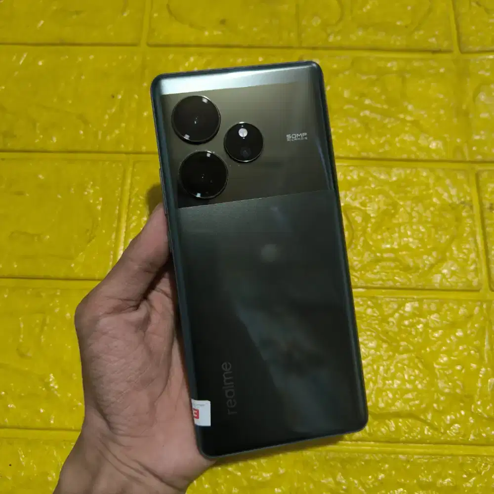Realme GT 6 Ram 12/256GB