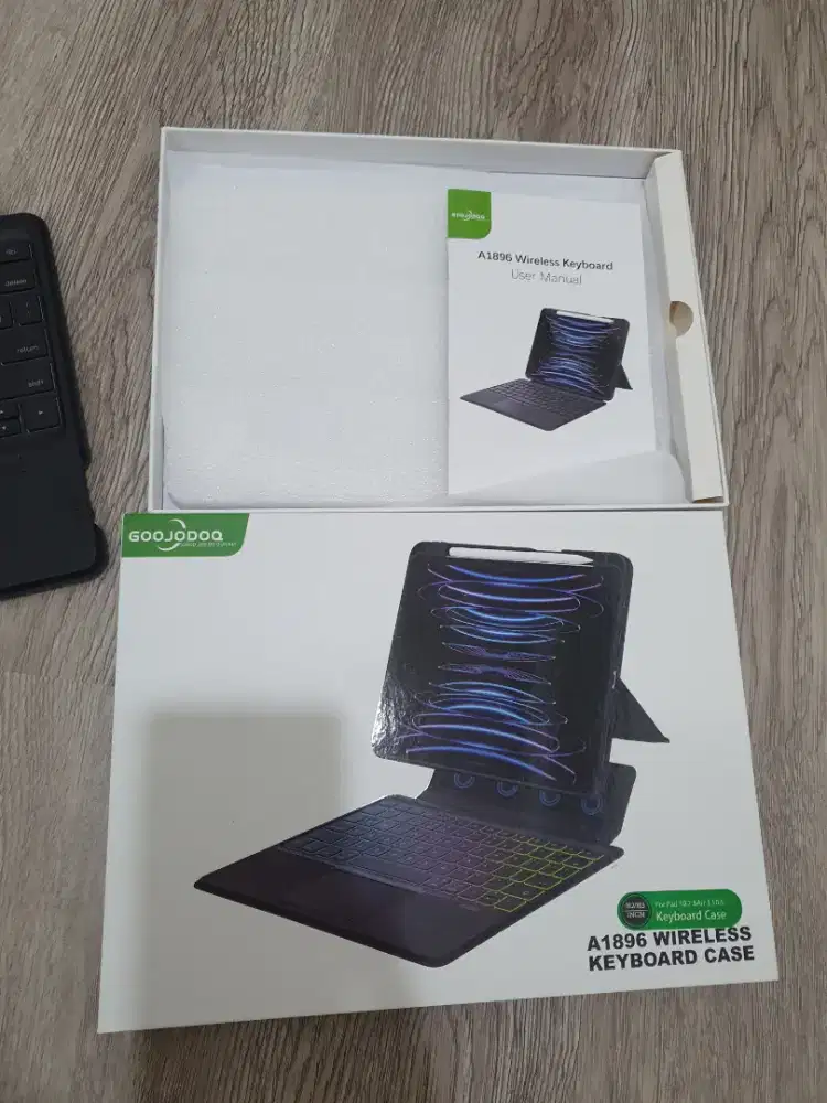 Goojodoq A1896 wireless keyboard case for Ipad / pad 10.2 / 10.5