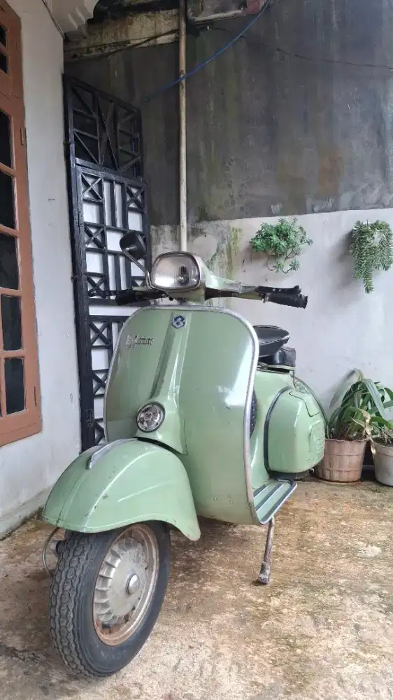Bajaj deluxe original