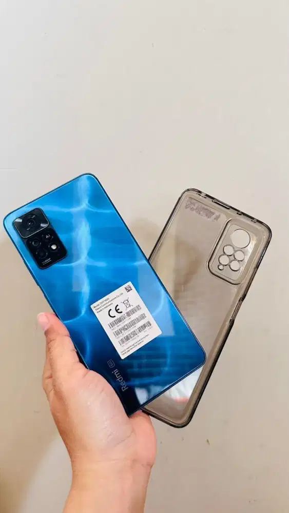 Redmi note 11 pro 5g RAM 8/128 Nfc, nominus pemakaian aja Hp saja .