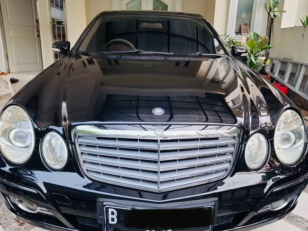 Mercedes-Benz E230 2008 Bensin