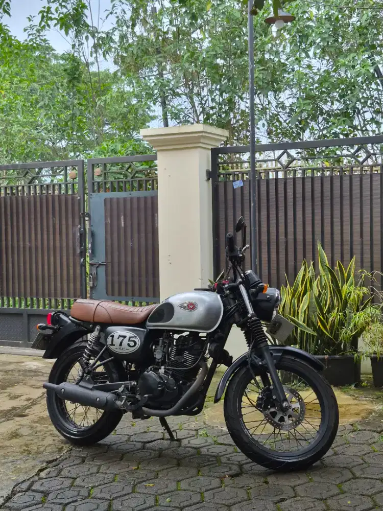 Kawasaki W175SE tahun 2018