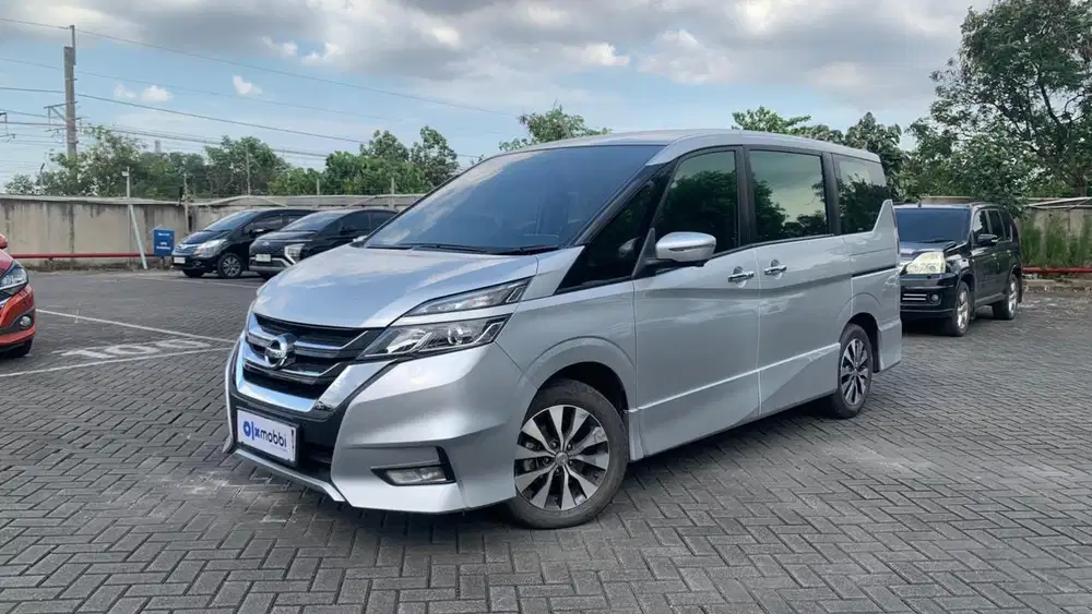 KM Low Pajak Hidup Nissan Serena 2023 ROZ