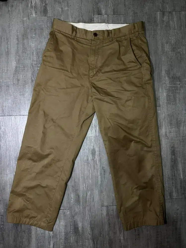 Uniqlo Regular Chino Pants 85cm