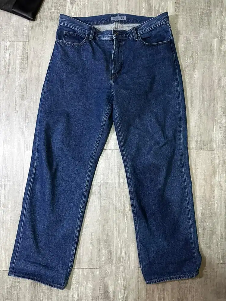 Uniqlo Straight Jeans Ukuran 34