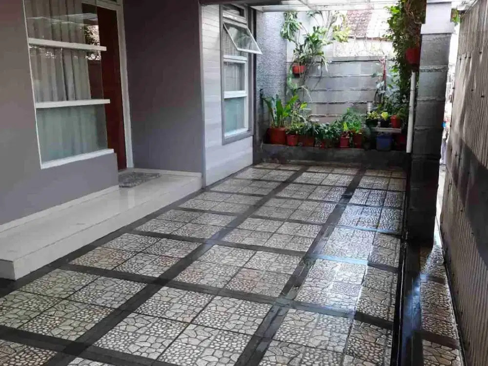 Dijual Rumah Sayap Moch Toha