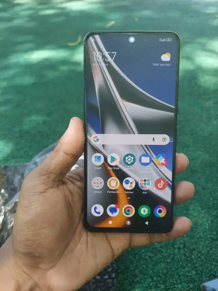 Poco X4 pro 5G 8/256gb minus