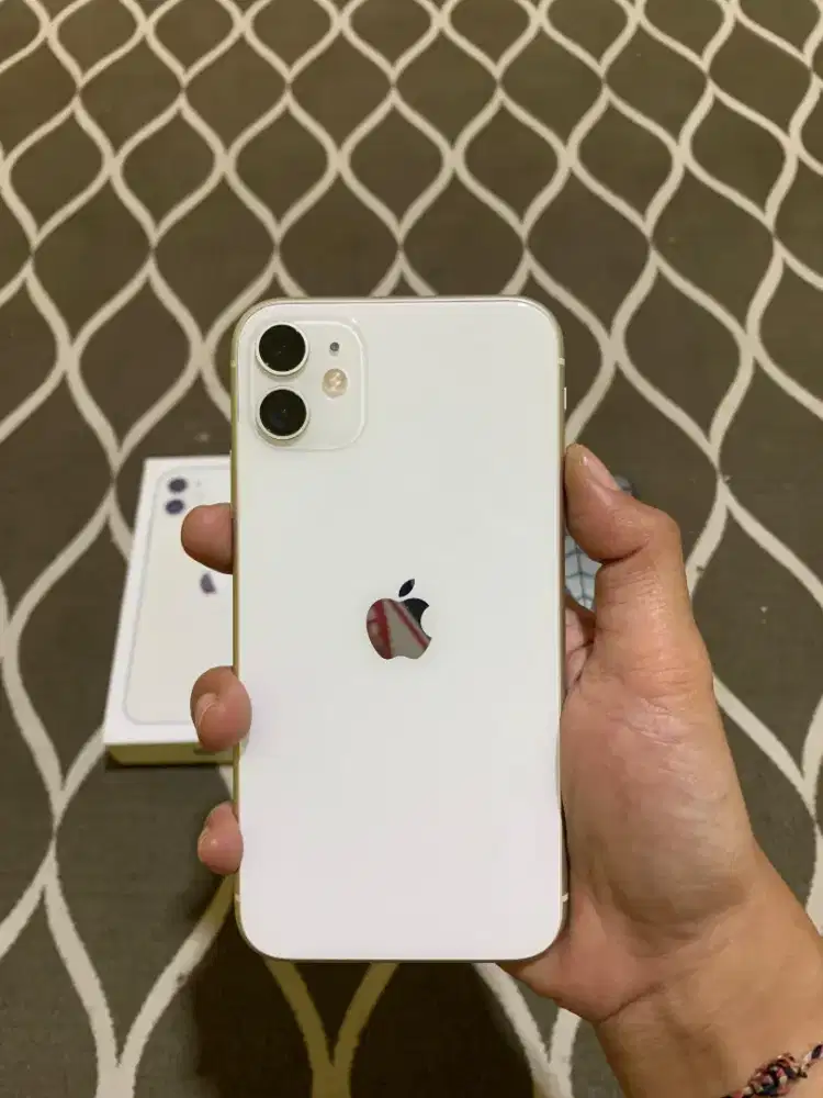 iPhone 11 64 GB