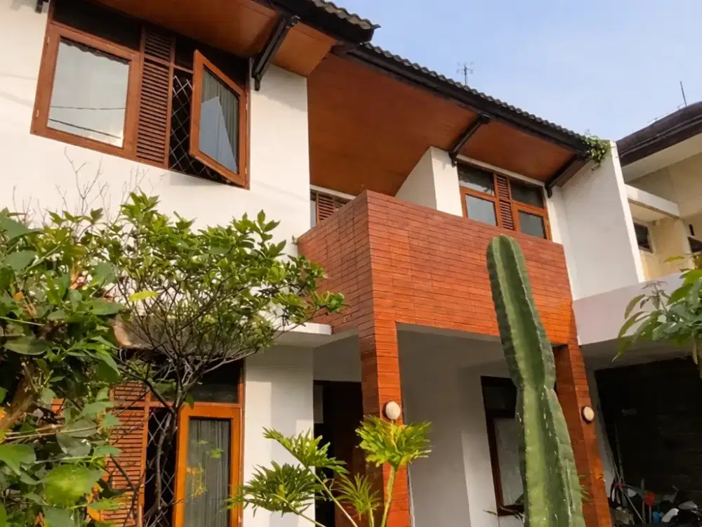 Rumah Siap Huni Artistik Di Antapani Dekat jln purwakarta cicalengka subang arcamanik bandung