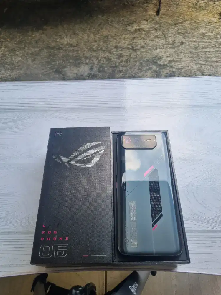 Asus RoG 6 8/256 Fullset original Lik new
