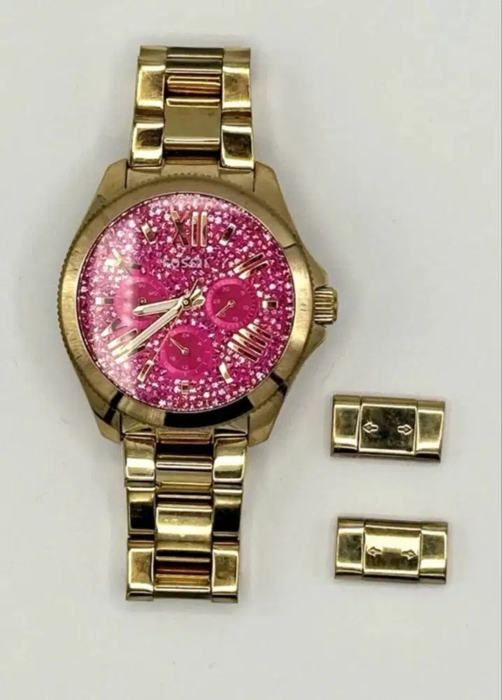 Original fossil pink crystal dial watch . Limited edition