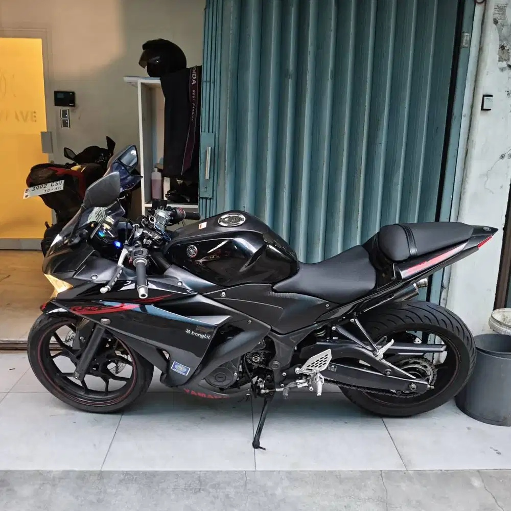 Yamaha R25 V1 2014 Black