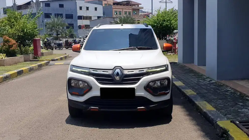 Renault KWID Climber 1.0 Easy R AT Putih 2021 NIK 2020 Low Km Record