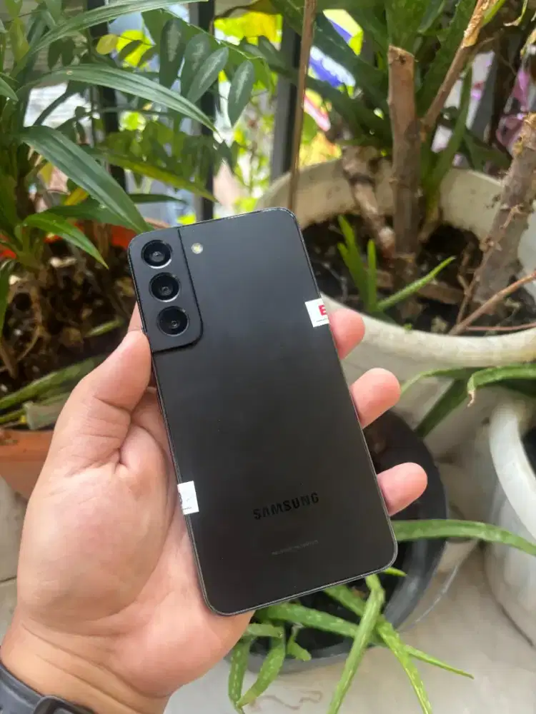 SAMSUNG S22 8/128GB
ORI SEIN LECET PEMAKAIAN