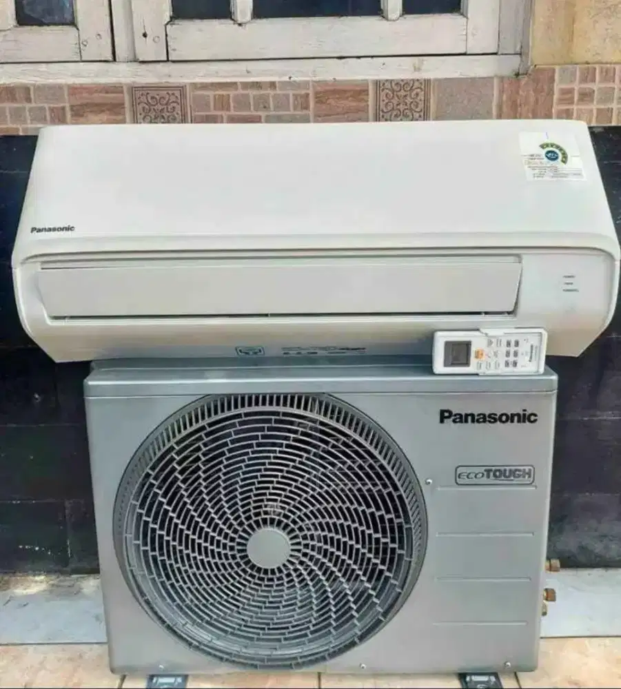 AC Panasonic 1pk Second (Pasang)
