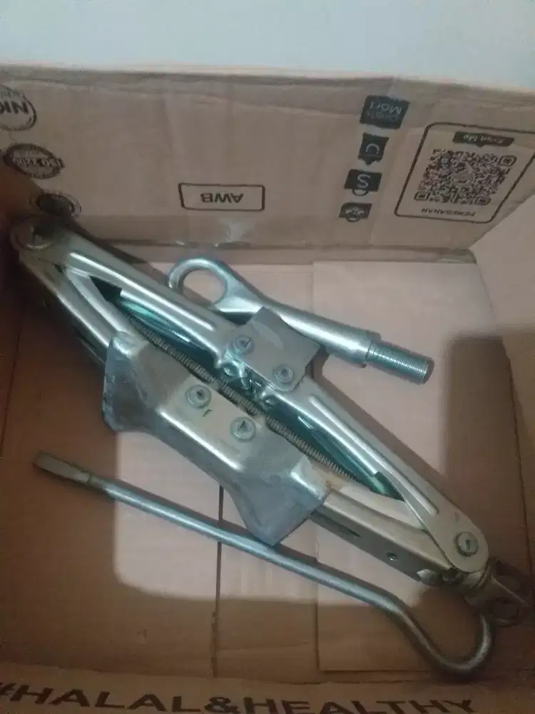 dongkrak tekiro ukuran 1.5 ton