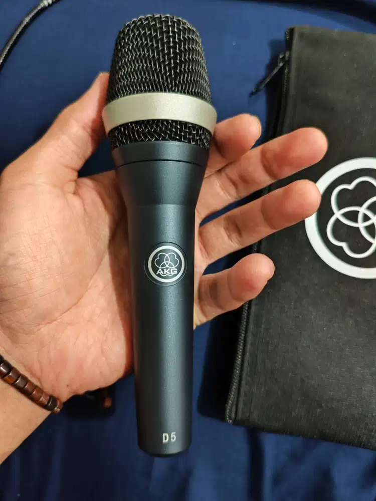 Mic akg d5 baru 1 bulan