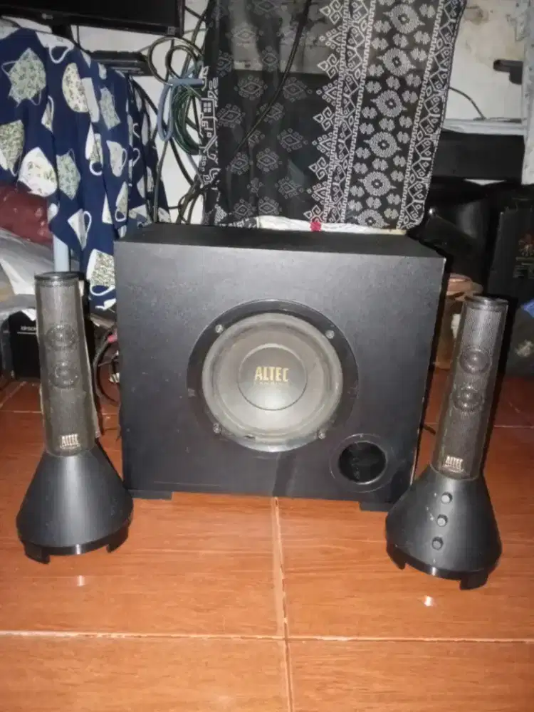 Altec lansing VS4621 octane 7