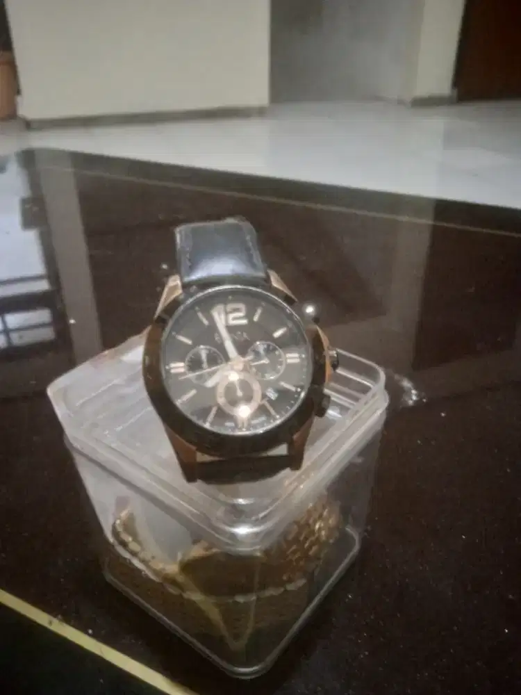 Jam Tangan Pria merk Bonia