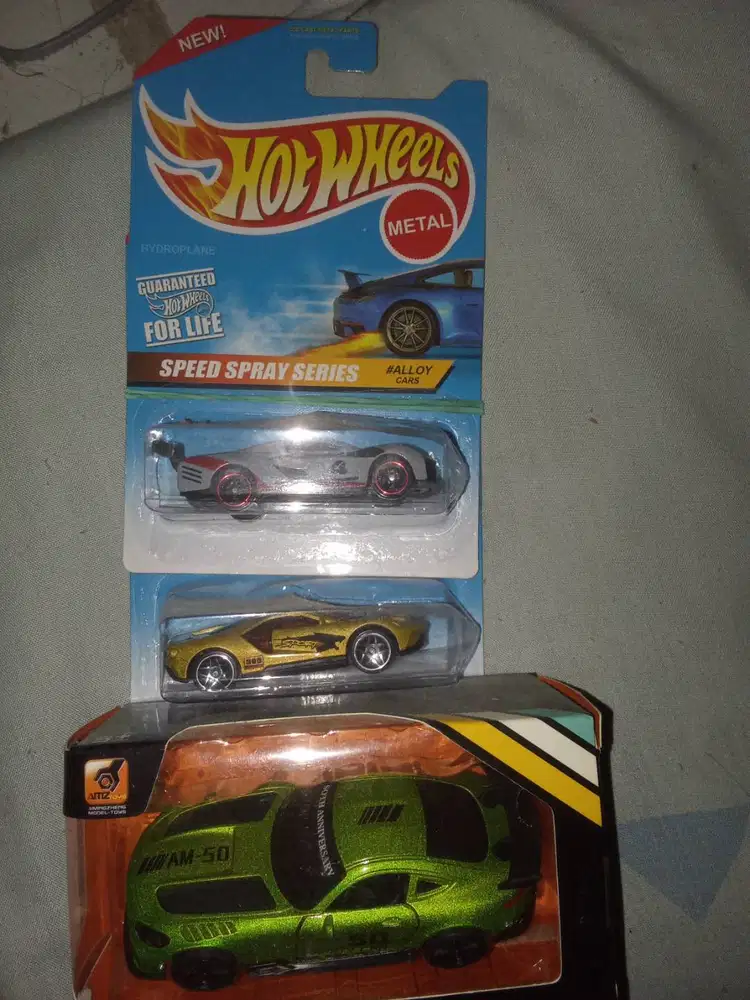 Diecast hot wheel