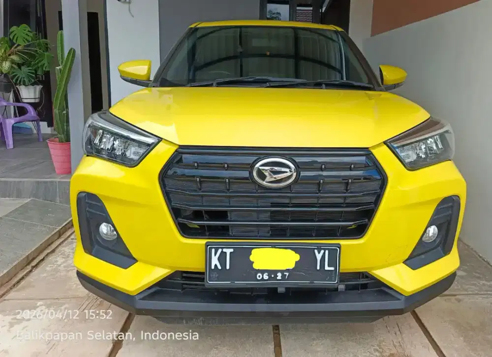 Daihatsu Rocky 1.2 X AT 2022 (Kuning) 