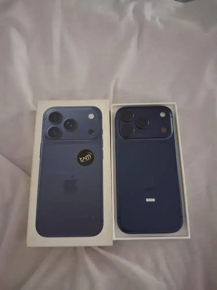 iPhone 17 pro 256 iBox