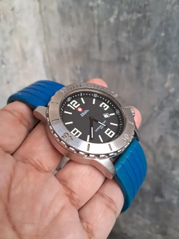 ROYAL ARMY WATCH RA1532