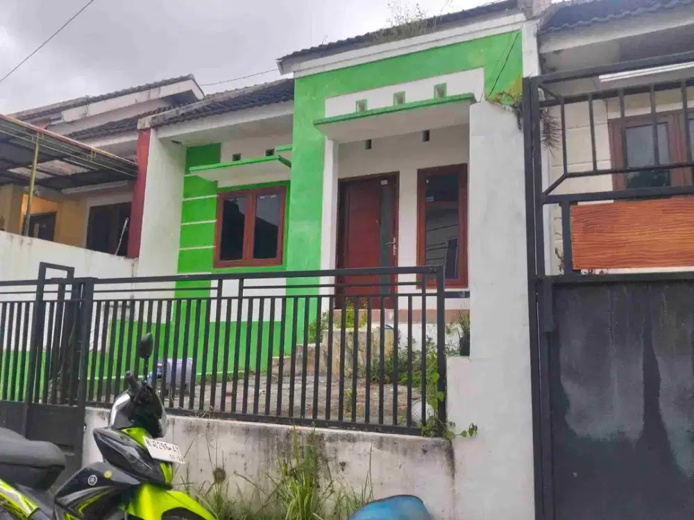 Kontrakan 2 kamar Dau dekat Bumi asri Sengkaling malang