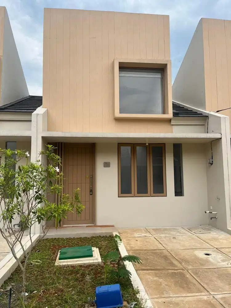 DIJUAL RUMAH CISAUK BSD DEKAT STASIUN
