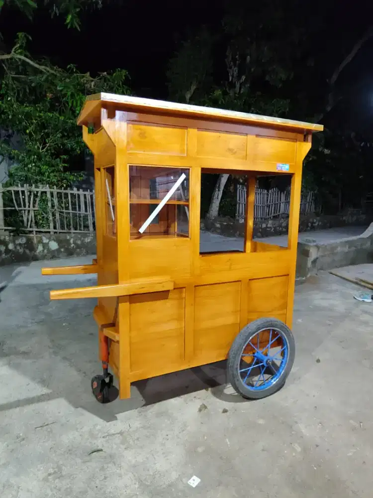 Promo Gerobak Mie Ayam jg Melayani Pesanan Grobak Bakso Bubur Sate dlL