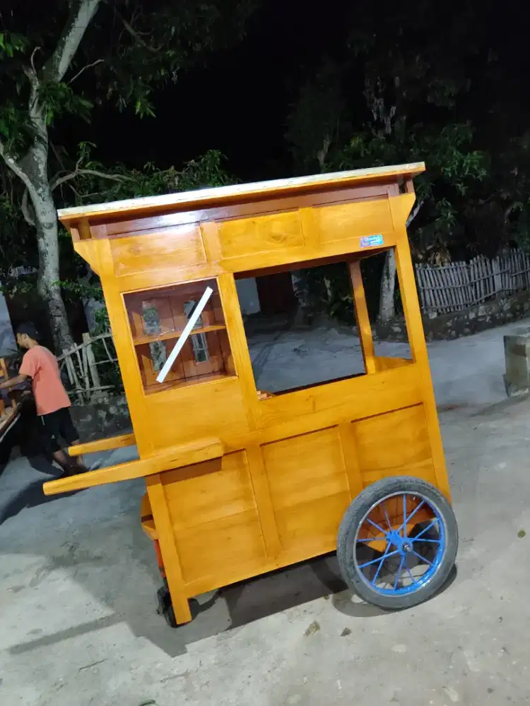 Promo Gerobak Mie Ayam jg Melayani Pesanan Grobak Bakso Bubur Sate dlL