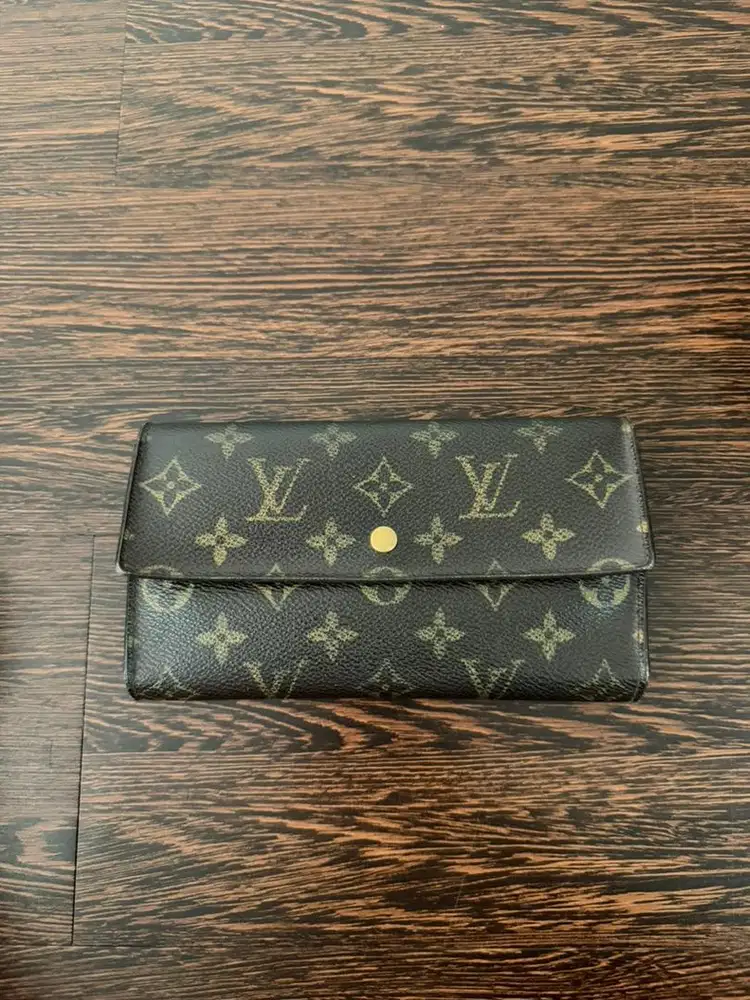 Dompet Lv authentic