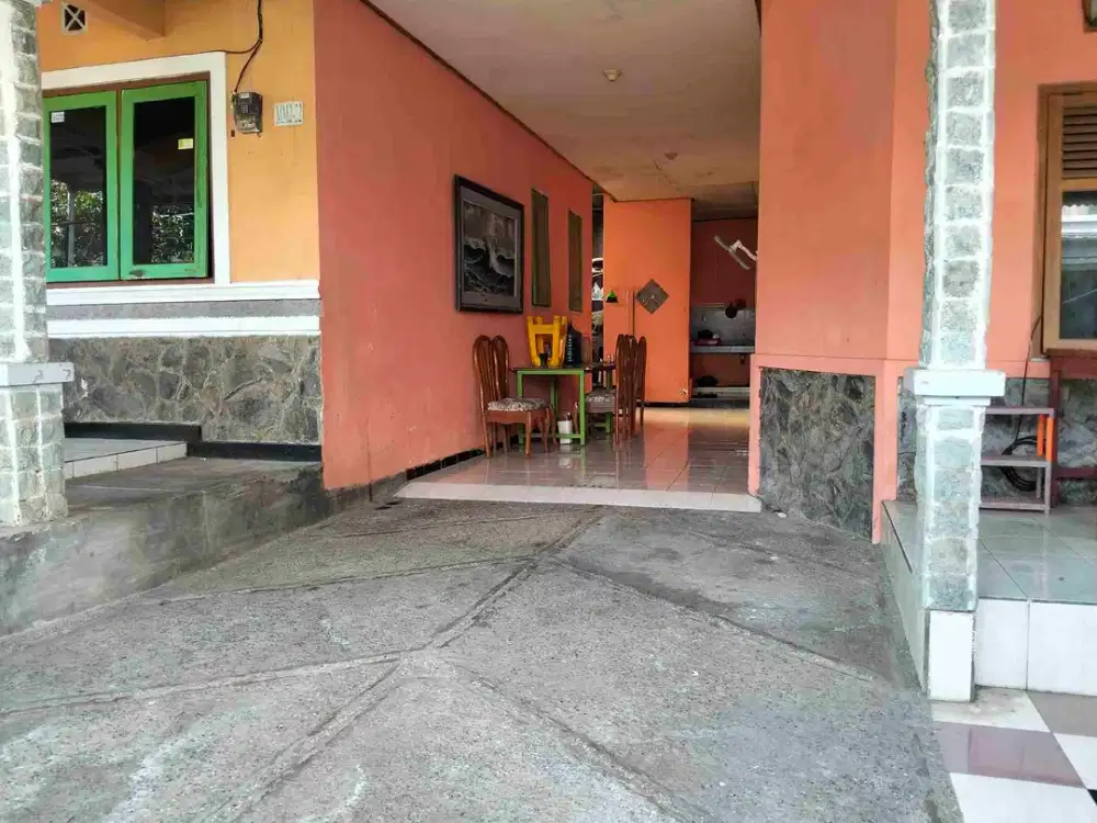 Kontrakkan 4 kamar Lowokwaru Joyoagung atas Lengkap perabot Lowokwaru